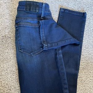 Flawless jeans 👖 curvy skinny